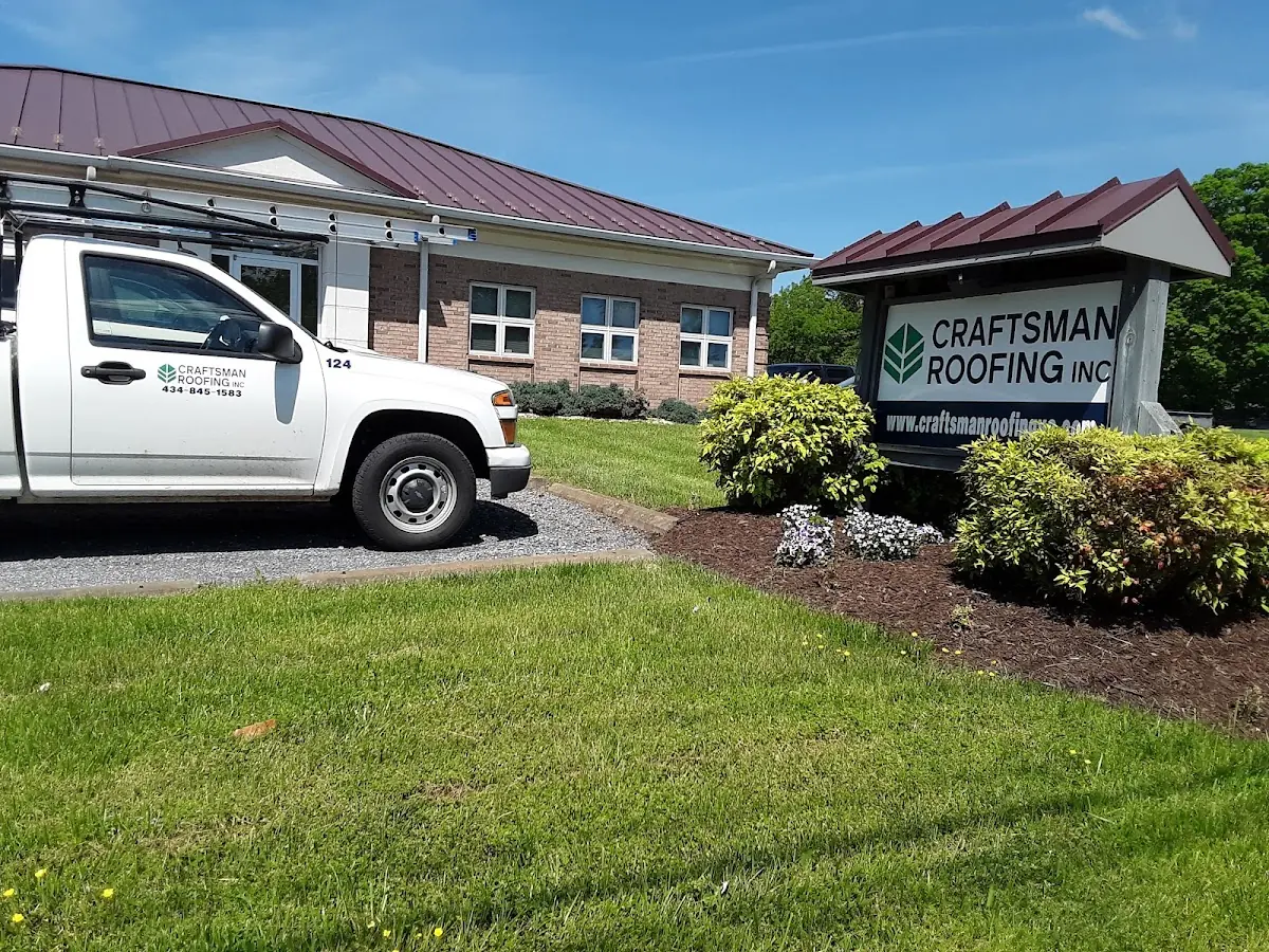 Quality Ice Dam Removal by experienced craftsmen in Hoover Woods